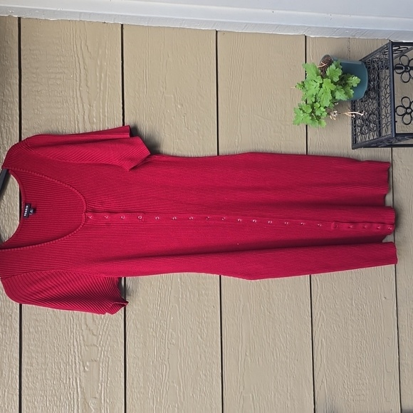 Torrid  Plus Size Midi Rib Knit Snap Front Dress BIKING RED 3x 22 24 PLUS - Picture 5 of 11